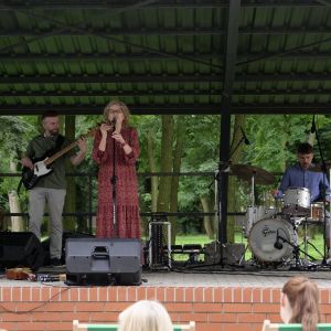 Biblioteczne Scrabble - Spotkanie z poezją w parku