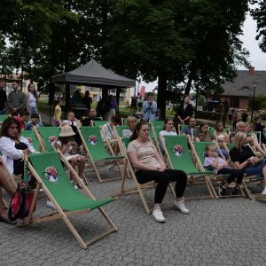 Biblioteczne Scrabble - Spotkanie z poezją w parku