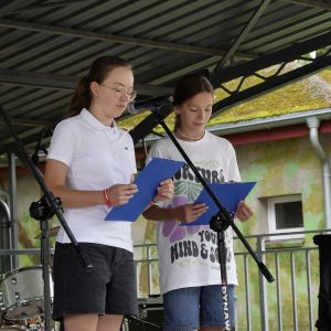 Biblioteczne Scrabble - Spotkanie z poezją w parku