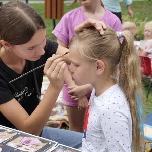 Biblioteczne Scrabble - Spotkanie z poezją w parku
